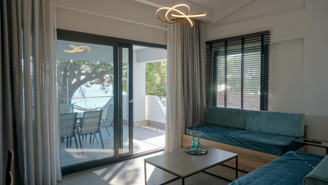 Enalia Luxury Living Appartement Nikiti  Buitenkant foto
