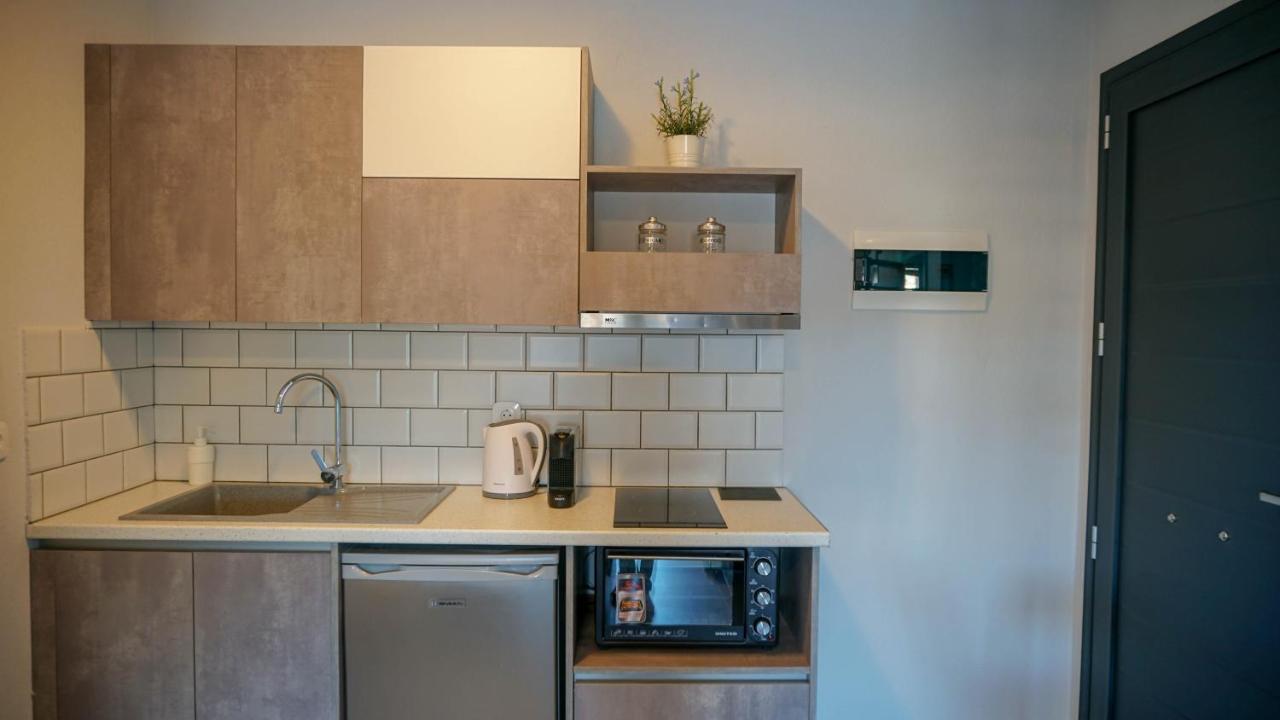 Enalia Luxury Living Appartement Nikiti  Buitenkant foto